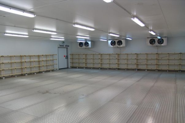 Thi công lắp đặt kho lạnh tự chế theo yêu cầu uy tín nhất Cần Thơ